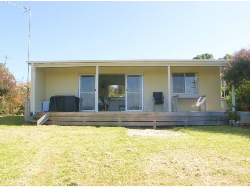 84 OUTLOOK DRIVE – 2ND ESTATE, Venus Bay VIC 3956