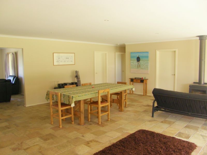 8 CUMBERLAND COURT, Venus Bay VIC 3956