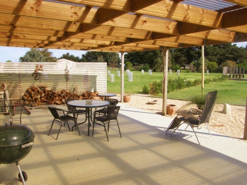 8 CUMBERLAND COURT, Venus Bay VIC 3956