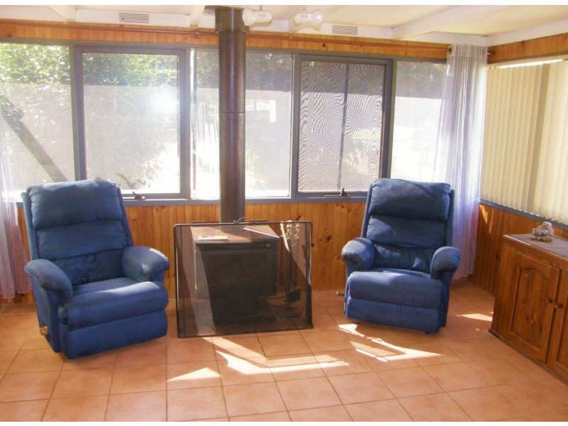 33 CENTRE ROAD- 1ST ESTATE, Venus Bay VIC 3956