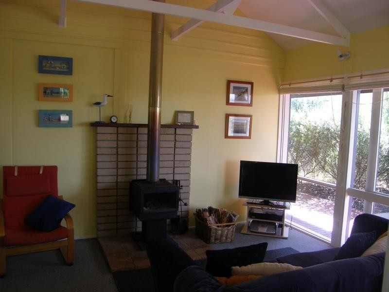 15 ANDERSON VIEW ROAD – 2ND ESTATE, Venus Bay VIC 3956