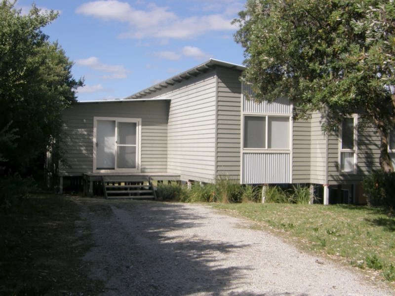 54 ATHERTON DRIVE, Venus Bay VIC 3956