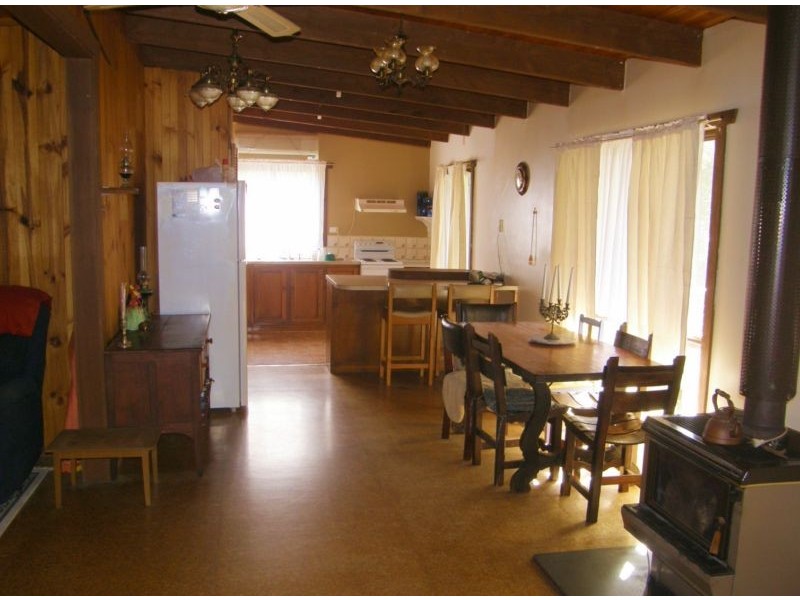 5 DOROTHY STREET – 1ST ESTATE, Venus Bay VIC 3956