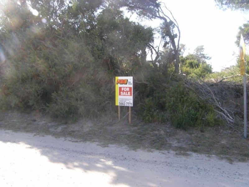 86-88 ATHERTON DRIVE, Venus Bay VIC 3956