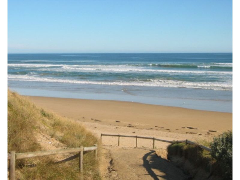 7 CRICHTON CRESCENT, Venus Bay VIC 3956