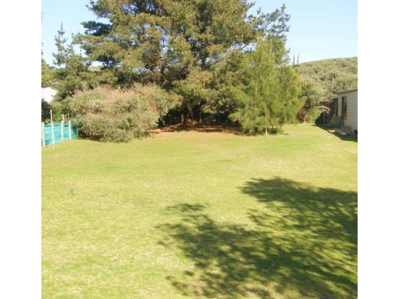 23 McINDOE AVENUE, Venus Bay VIC 3956