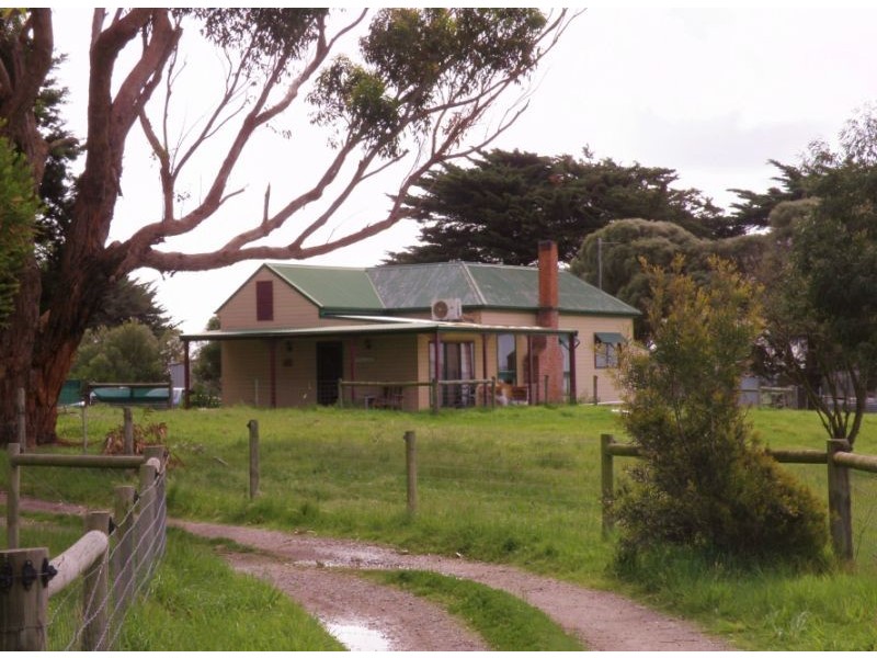 220 TARWIN MEADOWS ROAD, Tarwin Lower VIC 3956