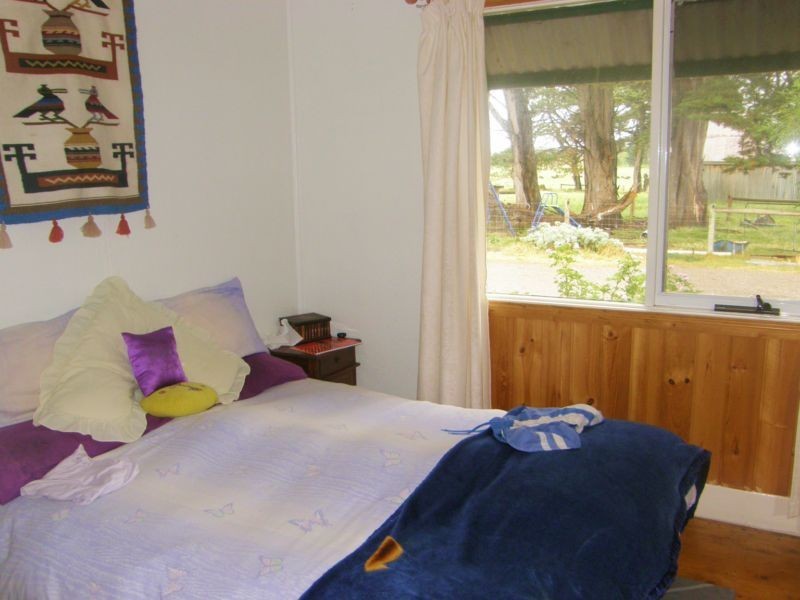 220 TARWIN MEADOWS ROAD, Tarwin Lower VIC 3956