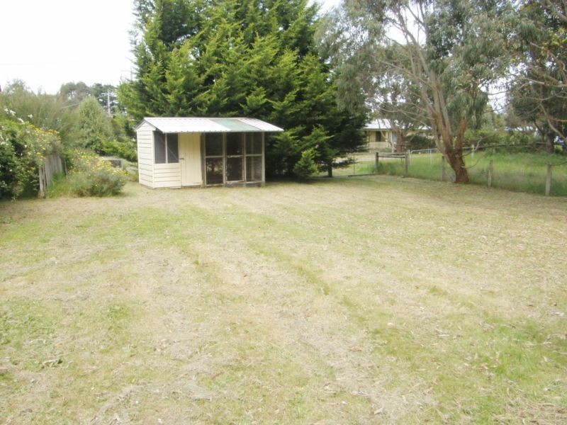 63 PANDORA AVENUE, Venus Bay VIC 3956