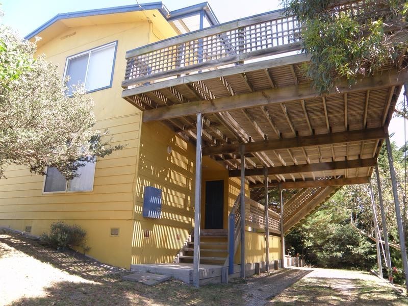 61 CANTERBURY ROAD, Venus Bay VIC 3956