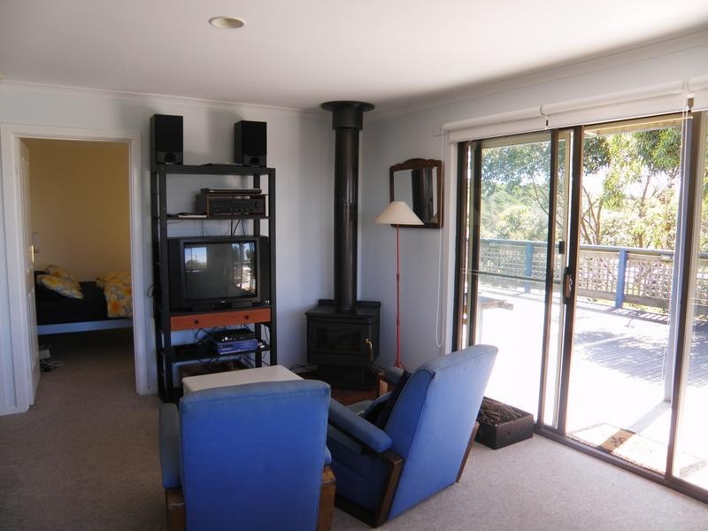 61 CANTERBURY ROAD, Venus Bay VIC 3956