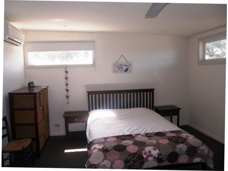 35 PANDORA AVENUE, Venus Bay VIC 3956