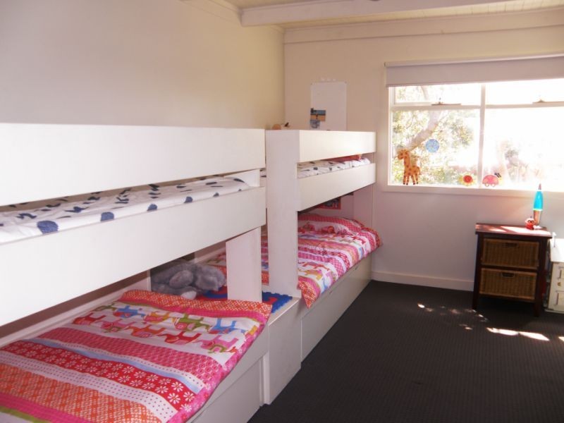 35 PANDORA AVENUE, Venus Bay VIC 3956