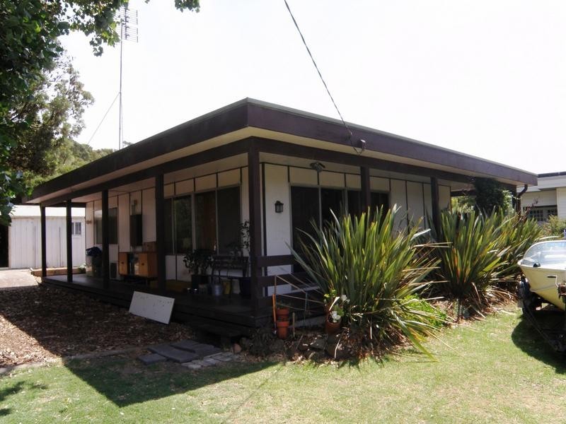 6 PARIS CRESCENT – 1ST ESTATE, Venus Bay VIC 3956