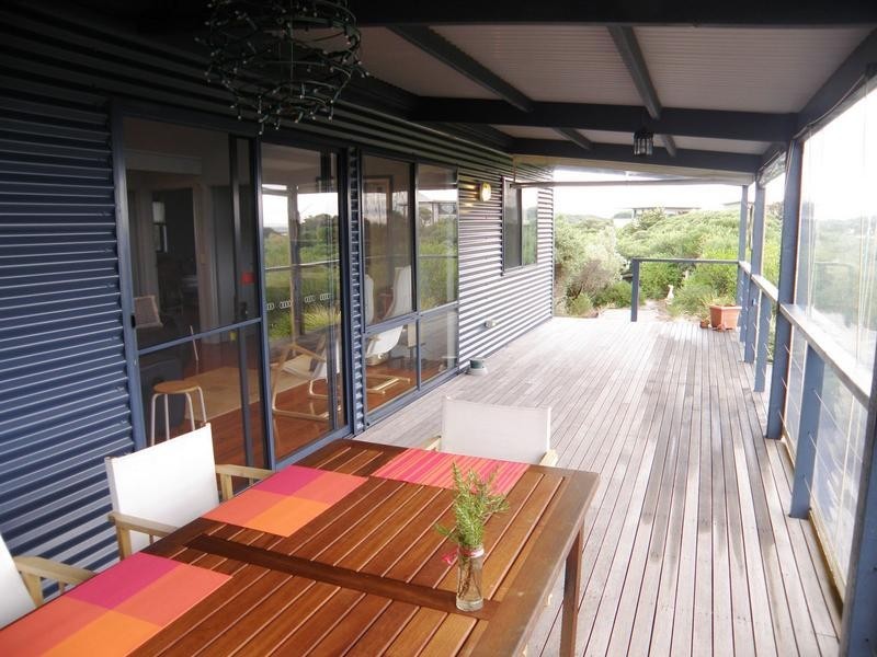 9 MONCUR COURT – 1ST ESTATE, Venus Bay VIC 3956