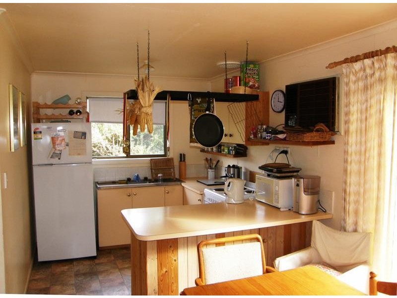 82 INLET VIEW ROAD – 1ST ESTATE, Venus Bay VIC 3956