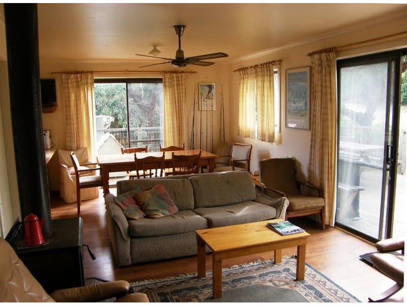 82 INLET VIEW ROAD – 1ST ESTATE, Venus Bay VIC 3956