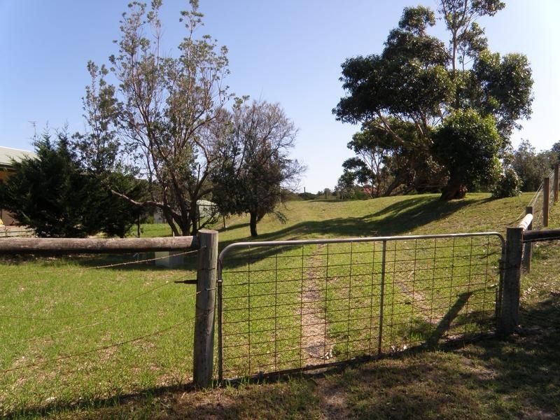 3 CONSTANCE CRESCENT, Venus Bay VIC 3956