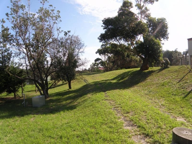3 CONSTANCE CRESCENT, Venus Bay VIC 3956
