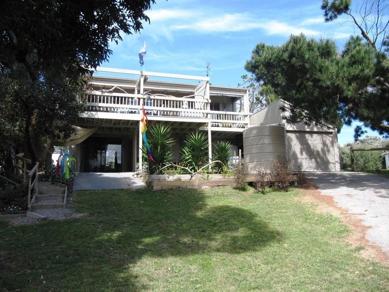 21 INLET VIEW ROAD, Venus Bay VIC 3956