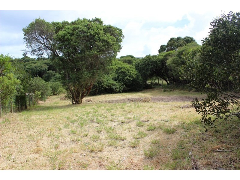 33 CANTERBURY ROAD, Venus Bay VIC 3956
