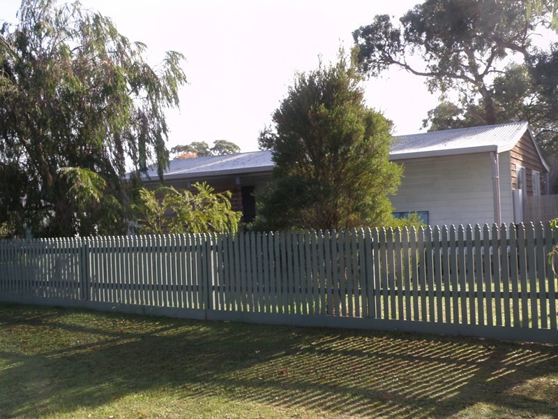 1 TARWIN PLACE, Tarwin Lower VIC 3956