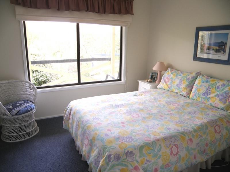 132 ATHERTON DRIVE, Venus Bay VIC 3956