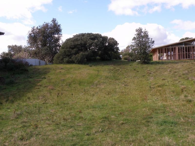 2 DONALD STREET, Venus Bay VIC 3956