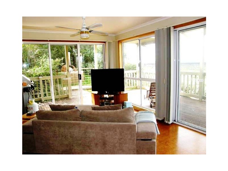 37 ST IVES CRESCENT 2ND ESTATE, Venus Bay VIC 3956