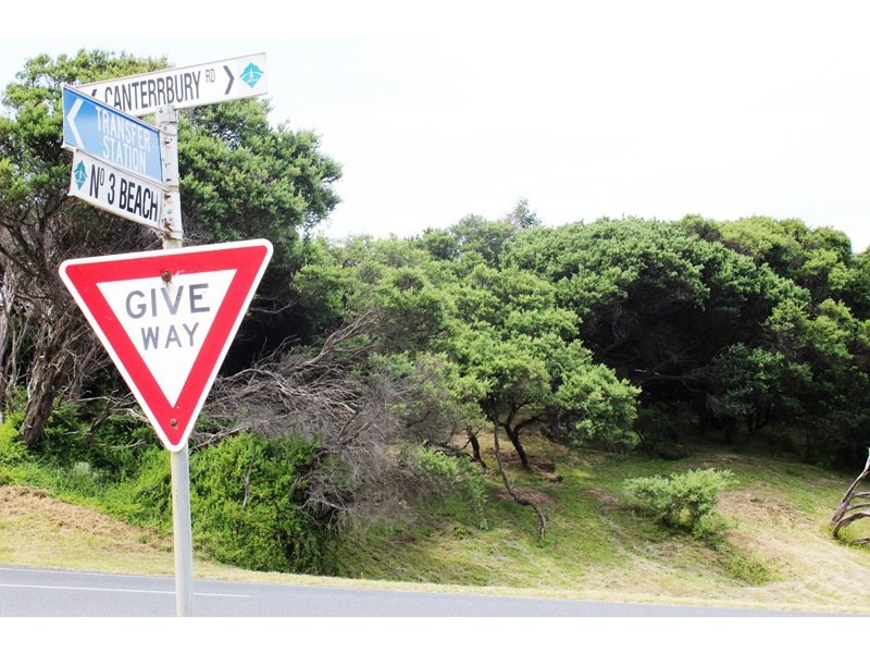 33 BRADLEY AVENUE – 1ST ESTATE, Venus Bay VIC 3956