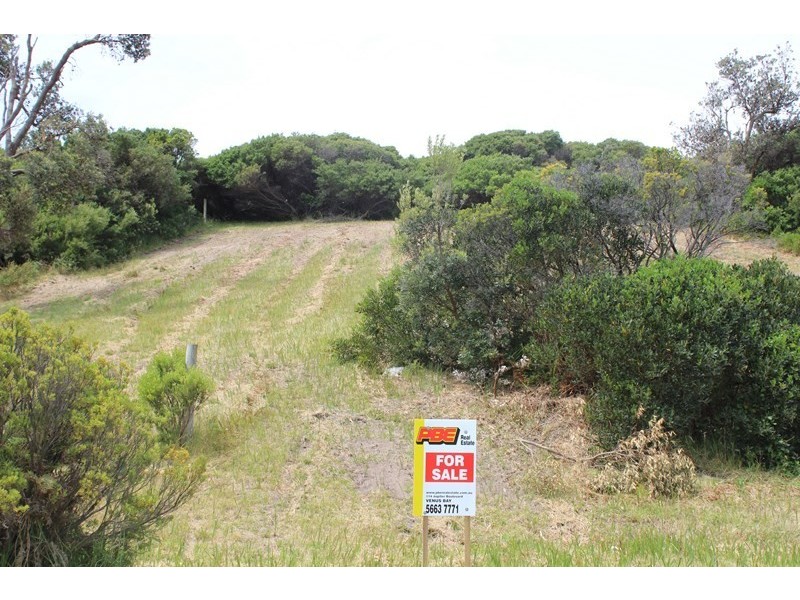 14 ATKINSON AVE, Venus Bay VIC 3956