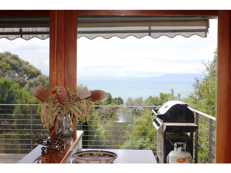 22 CASUIRINA GROVE, Walkerville VIC 3956