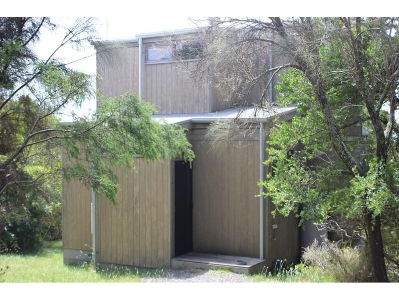 22 CASUIRINA GROVE, Walkerville VIC 3956