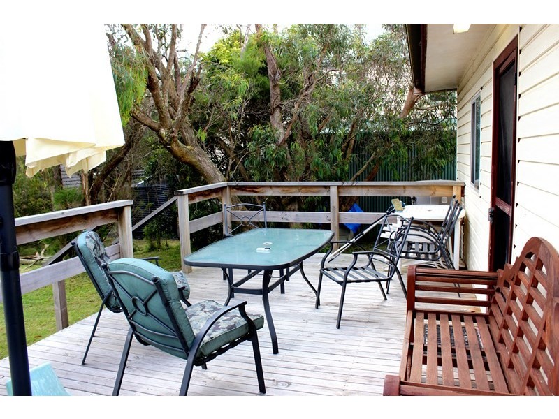 12 MACKINNON COURT, Walkerville VIC 3956