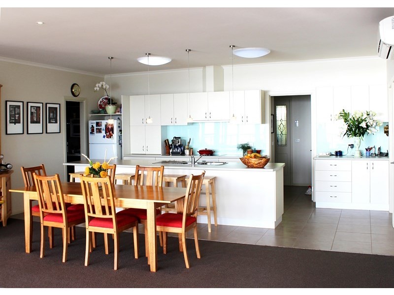 108 BAYSIDE DRIVE, Walkerville VIC 3956