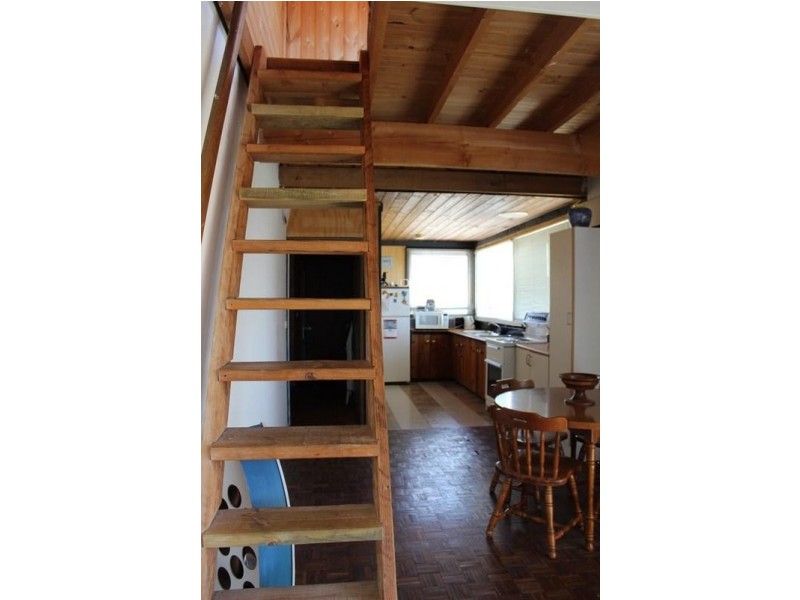 9 DOROTHY STREET, Venus Bay VIC 3956