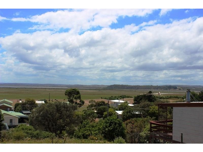 19 LOUIS ROAD, Venus Bay VIC 3956