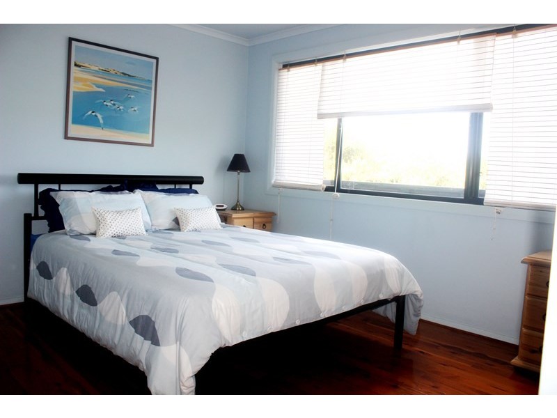 9 MONCUR COURT, Venus Bay VIC 3956