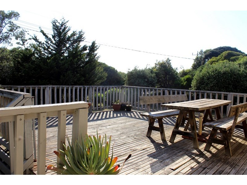 61 JUPITER BOULEVARD, Venus Bay VIC 3956