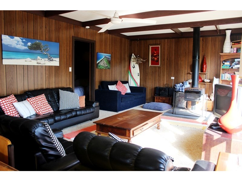 61 JUPITER BOULEVARD, Venus Bay VIC 3956