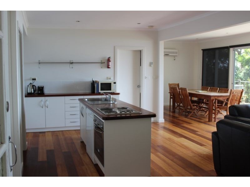 12, WARATAH STREET, Walkerville North VIC 3959