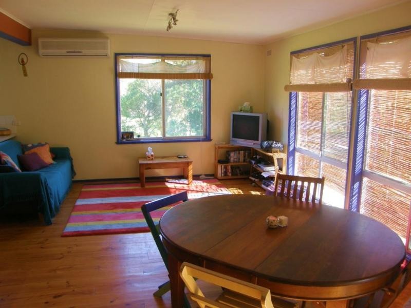 10 LYNCH RD, Venus Bay VIC 3956