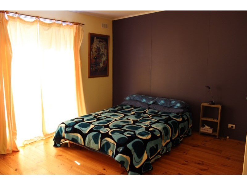 10 LYNCH RD, Venus Bay VIC 3956