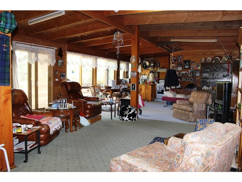 18-22 JUPITER BOULEVARD, Venus Bay VIC 3956