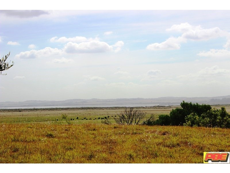 5 CAROL COURT, Venus Bay VIC 3956