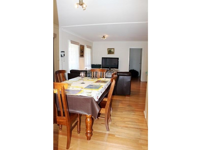 8 MARINE PARADE, Venus Bay VIC 3956
