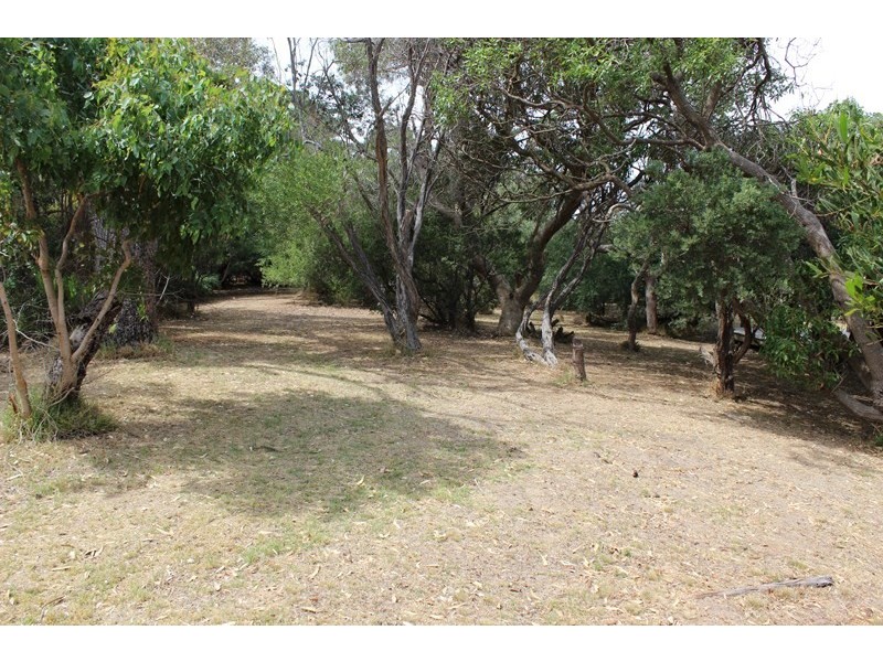 8 SHANE STREET, Venus Bay VIC 3956