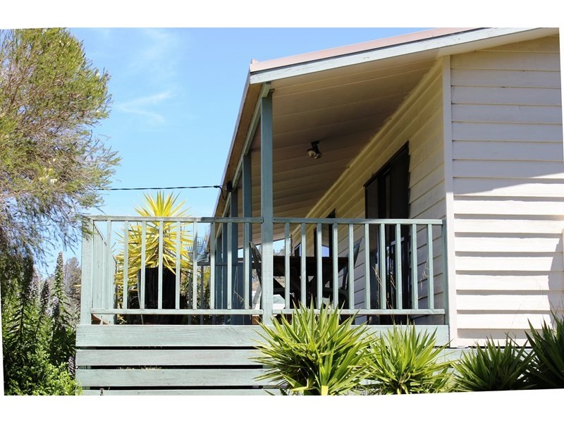 1 JENKINS STREET, Venus Bay VIC 3956
