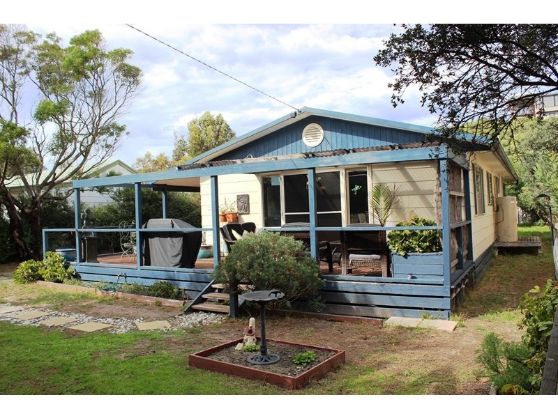 77 CANTERBURY ROAD, Venus Bay VIC 3956
