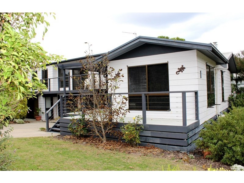 1 MARS STREET, Venus Bay VIC 3956